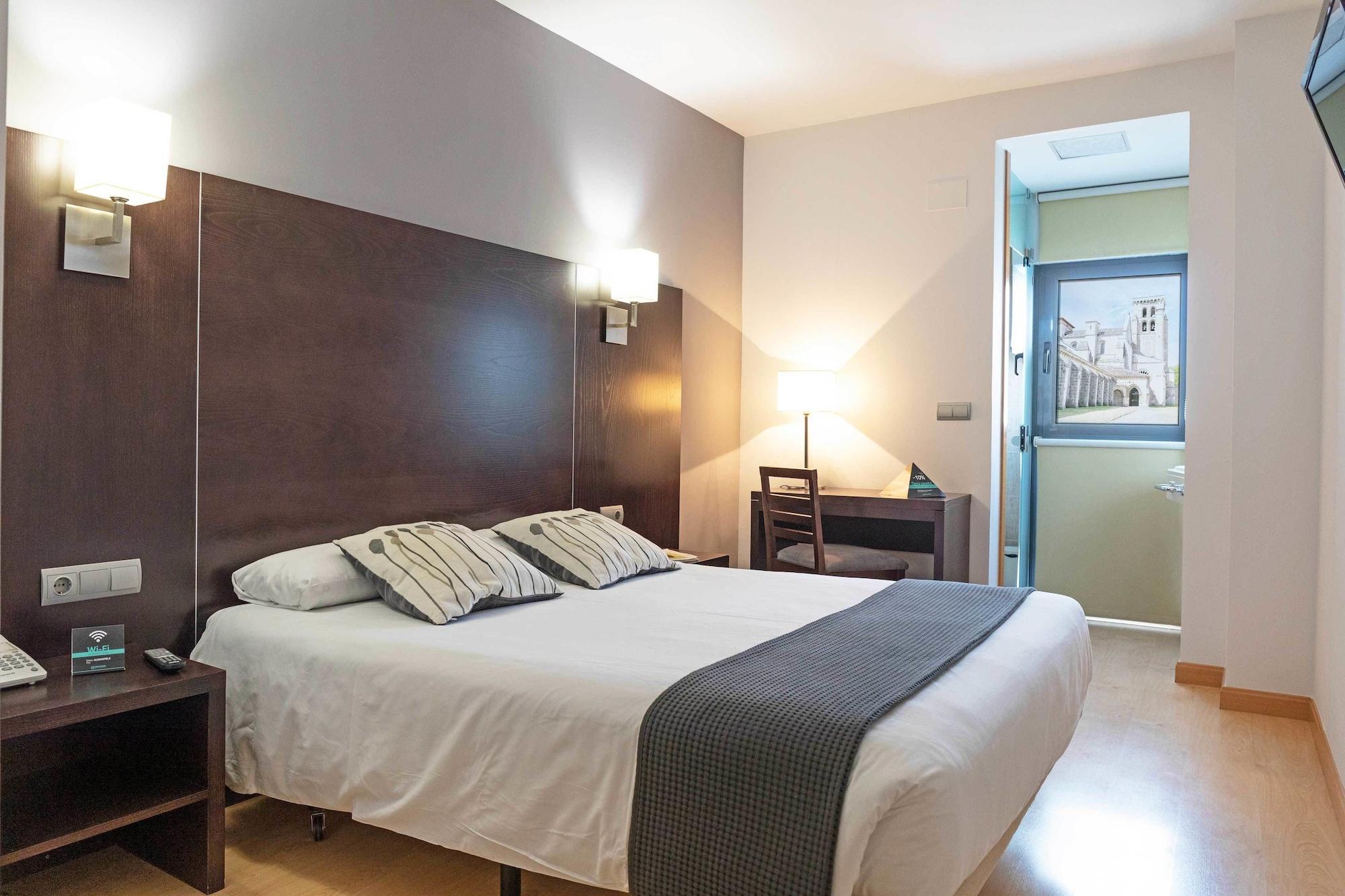 Hotel Alda Cardena Burgo Extérieur photo