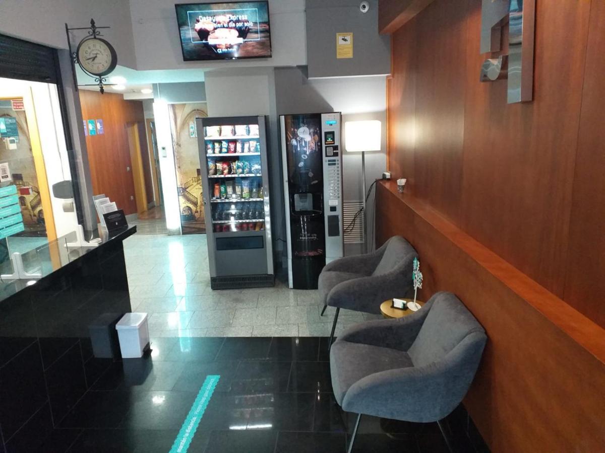 Hotel Alda Cardena Burgo Extérieur photo